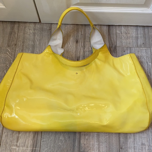Kate Spade Tote - Picture 8 of 8